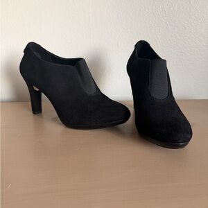 New Anne Klein I flex Black suede Women's Heels